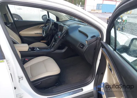 2012 Chevrolet Volt z USA, uszkodzony, nr VIN 1G1RB6E48CU114527